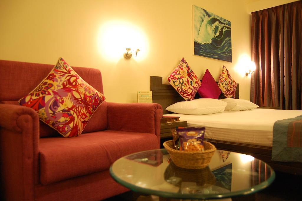 Shreemaya Hotel Indore Luaran gambar
